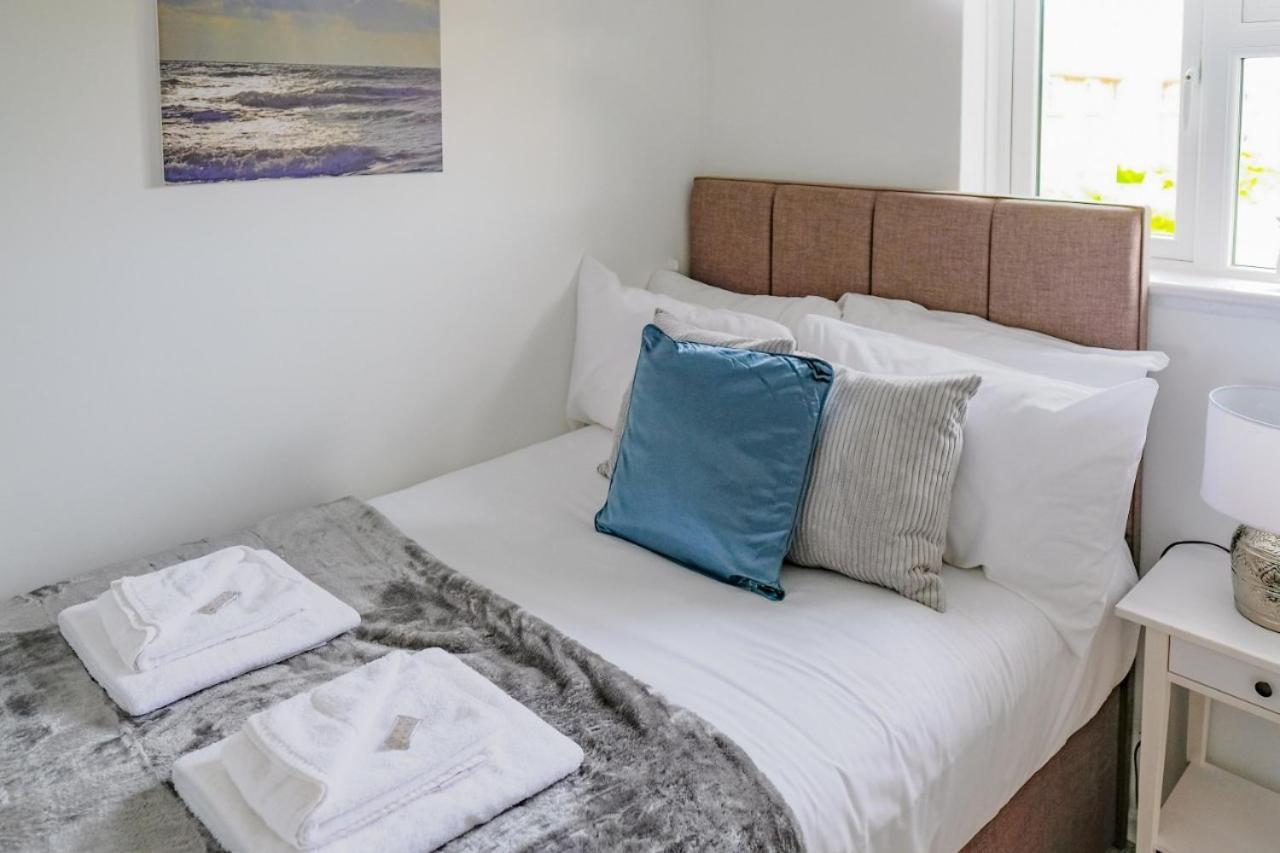 Modern & Artistic Design Humphreys Lodge - Sleep 6 เคมบริดจ์ ภายนอก รูปภาพ